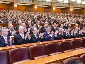 庆祝中华人民共和国成立75周年音乐会在京举行习近平等党和国家领导人出席观看