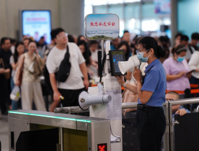 中秋假期遇“贝碧嘉”，长三角铁路发送旅客逾780万人次